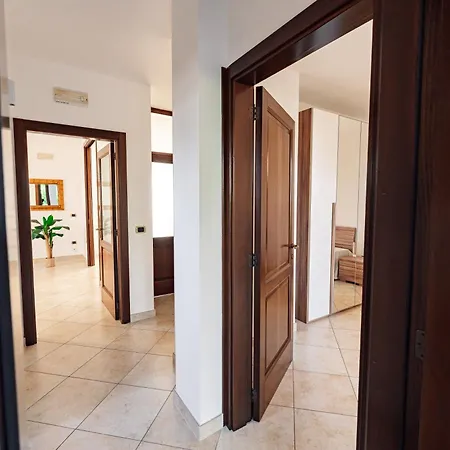 Iris Apartment