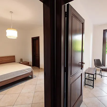 Iris Apartment Taviano (Lecce)